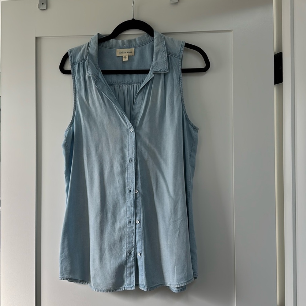 Cloth & Stone Sleeveless Blouse